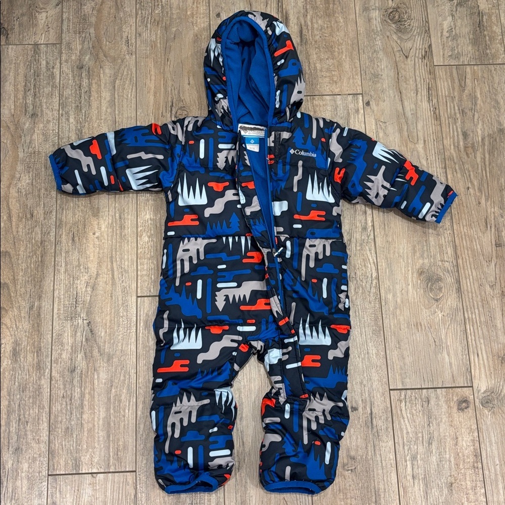 Columbia Snuggly Bunny II Down Bunting Snowsuit 12-18 Months